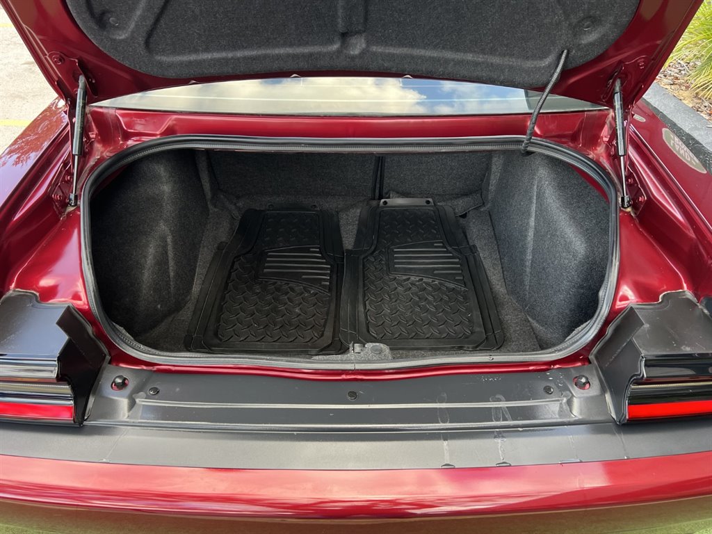 2019 Dodge Challenger SXT photo