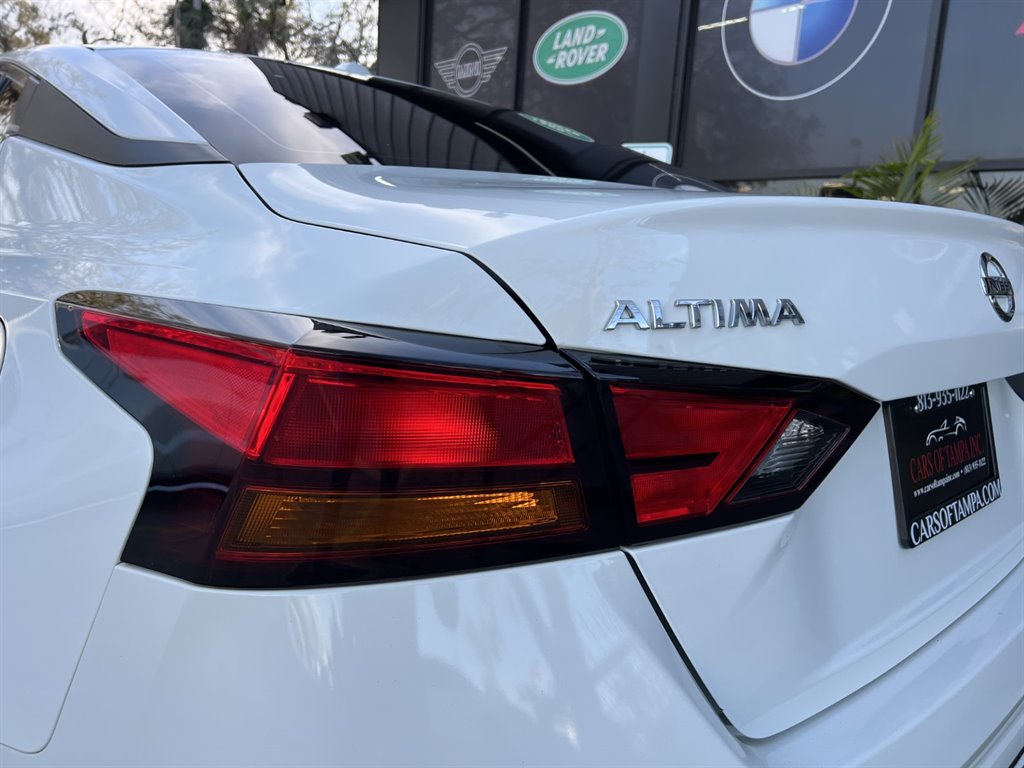 2020 Nissan Altima S photo