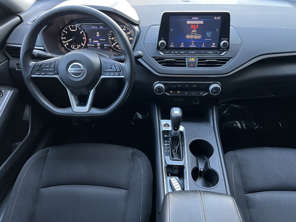 2020 Nissan Altima S photo
