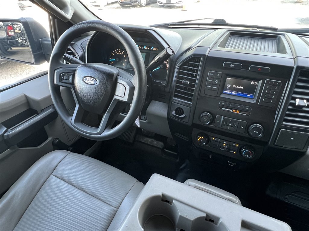 2017 Ford F150 XL photo