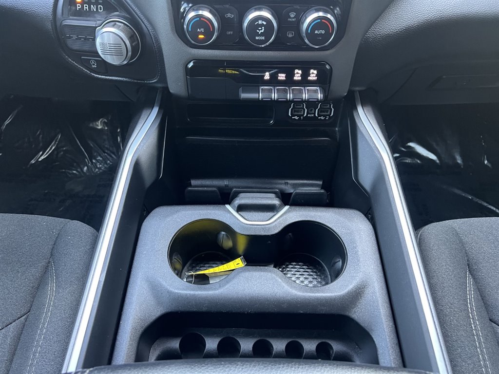 2020 RAM 1500 BIG Horn photo