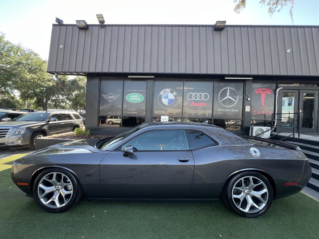 2015 Dodge Challenger R/T Plus photo