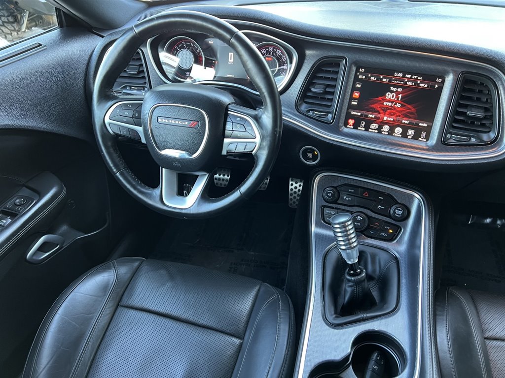 2015 Dodge Challenger R/T Plus photo