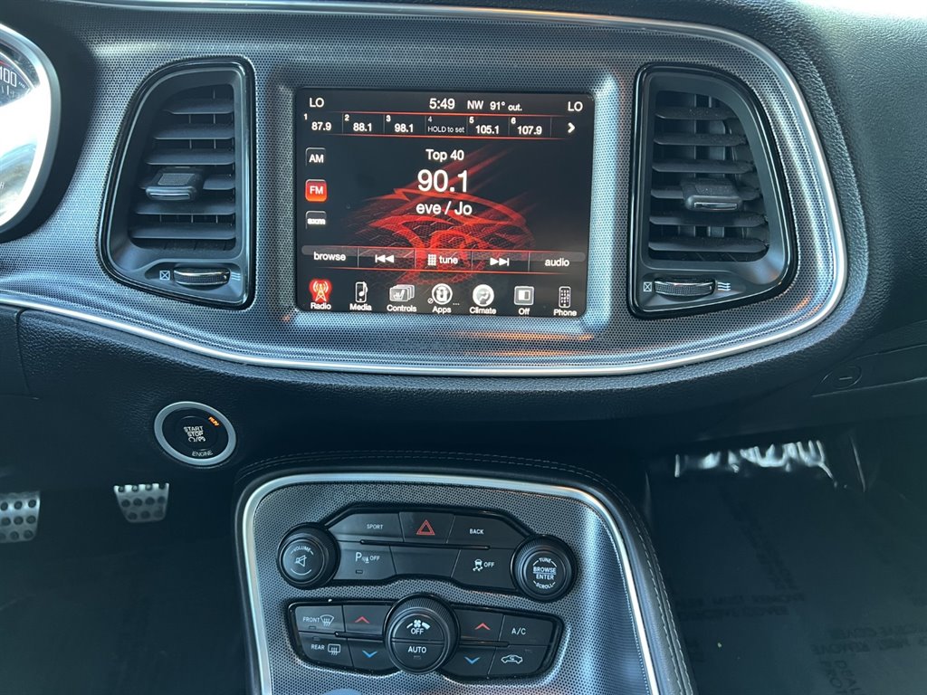 2015 Dodge Challenger R/T Plus photo