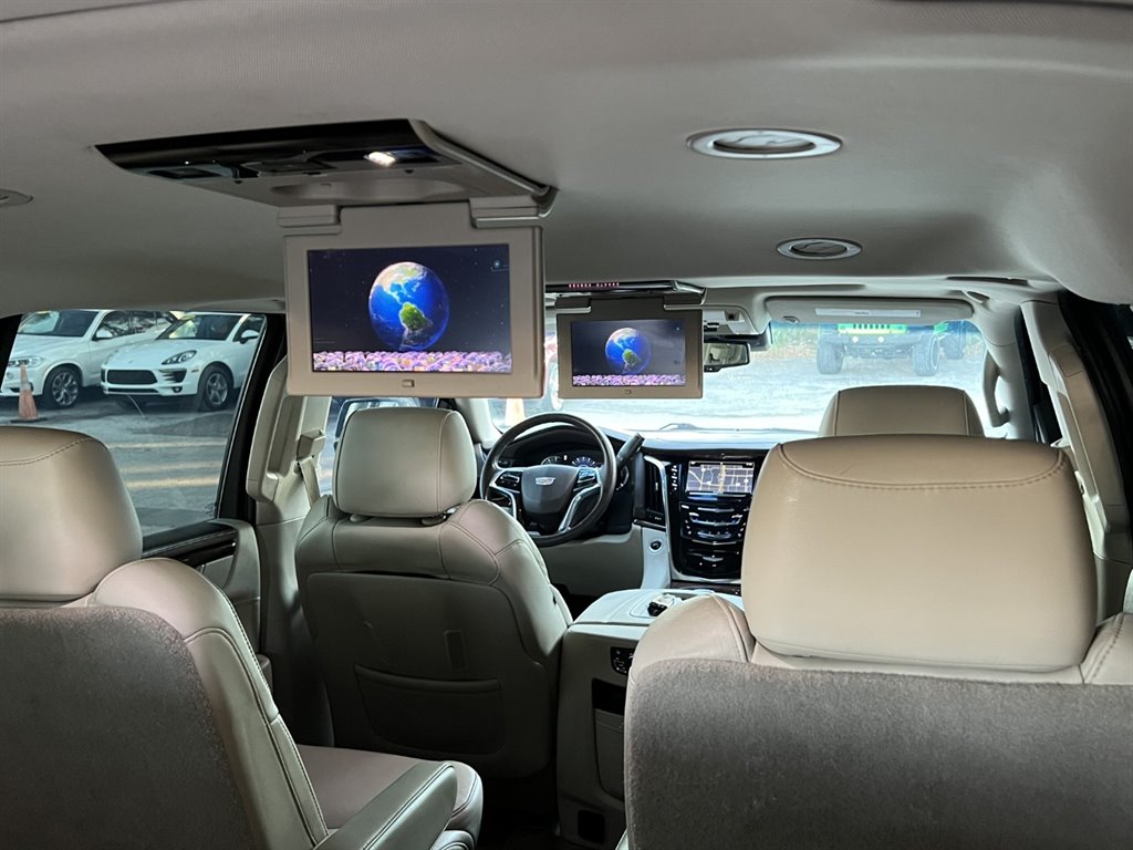 2016 Cadillac Escalade ESV Premium photo