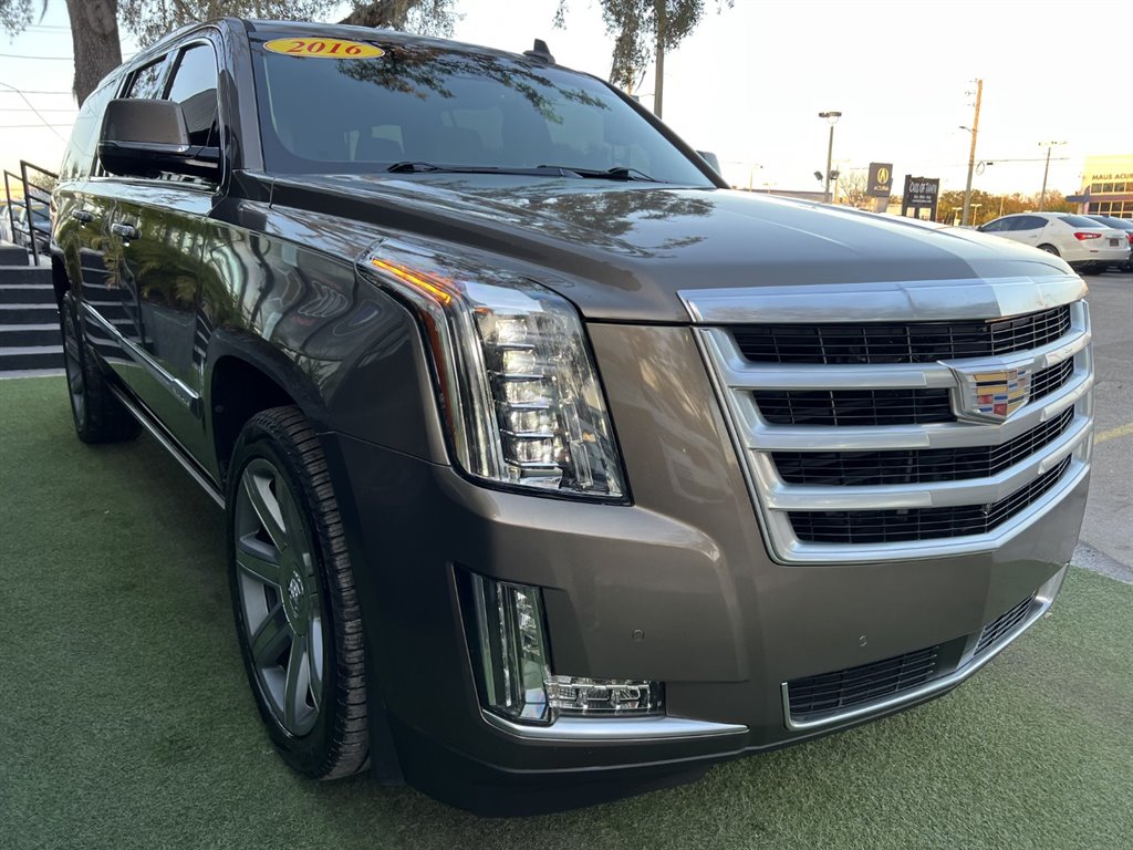 2016 Cadillac Escalade ESV Premium photo