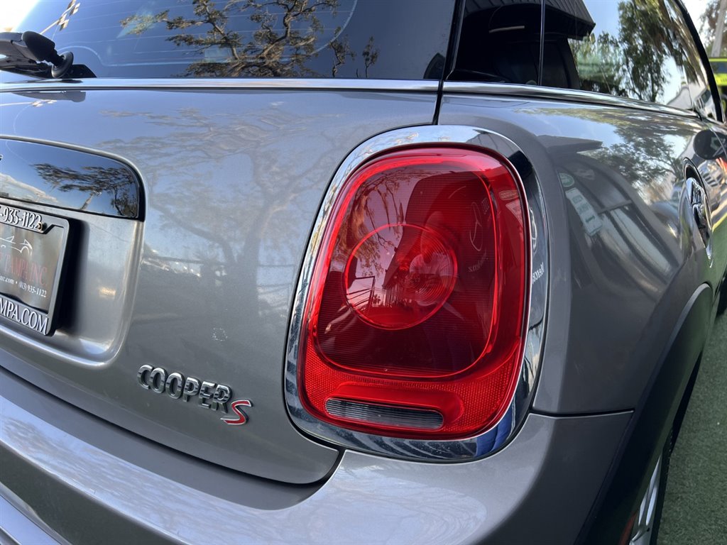 2017 MINI Cooper S photo