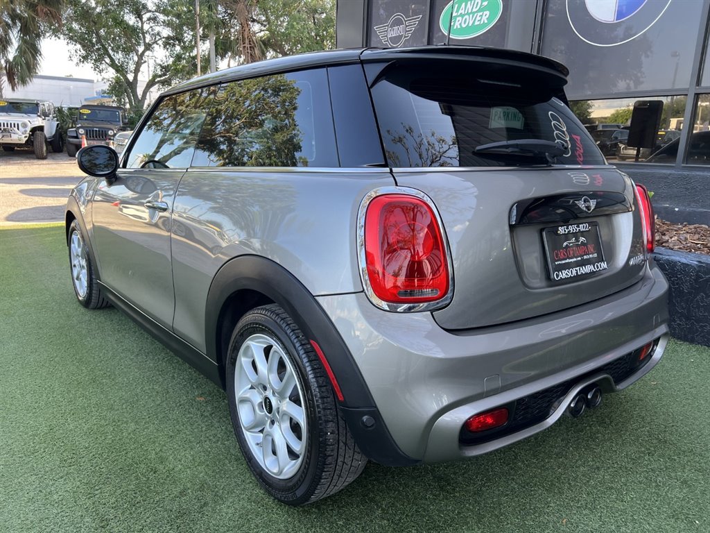 2017 MINI Cooper S photo