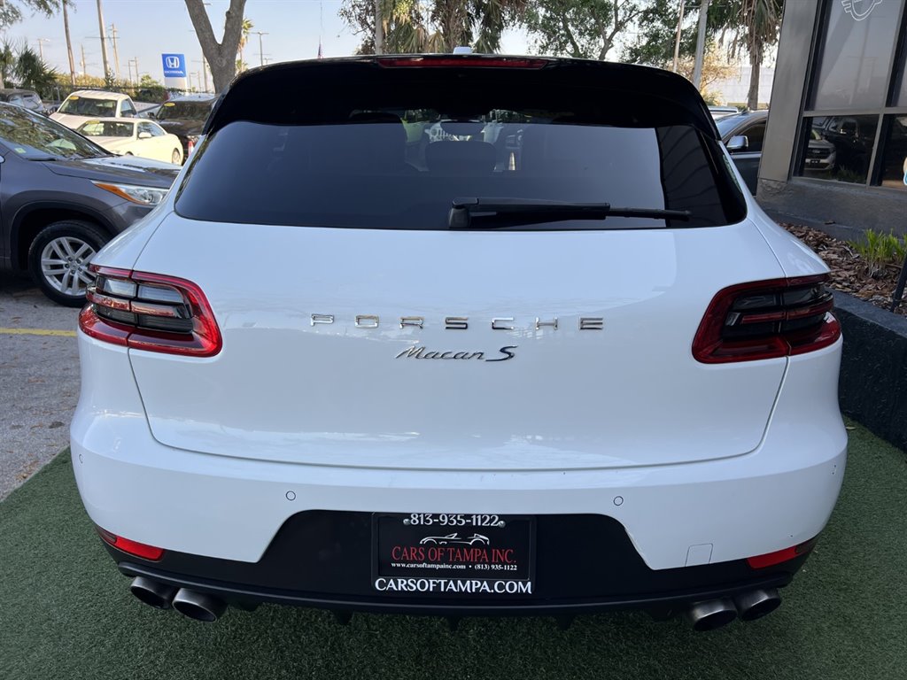 2017 Porsche Macan S photo