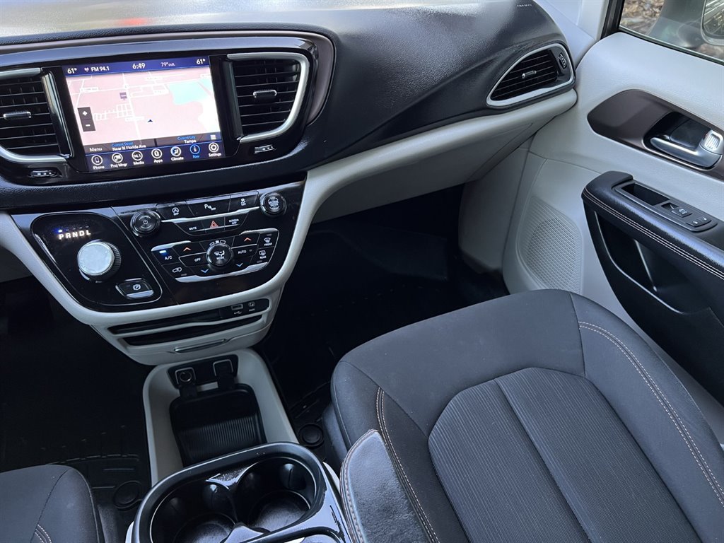 2018 Chrysler Pacifica - $16,995