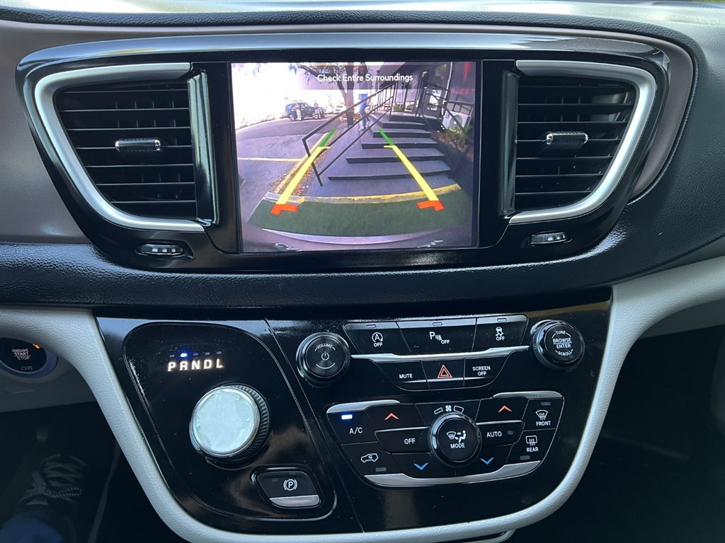 2018 Chrysler Pacifica - $16,995