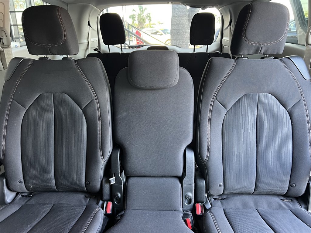 2018 Chrysler Pacifica - $16,995
