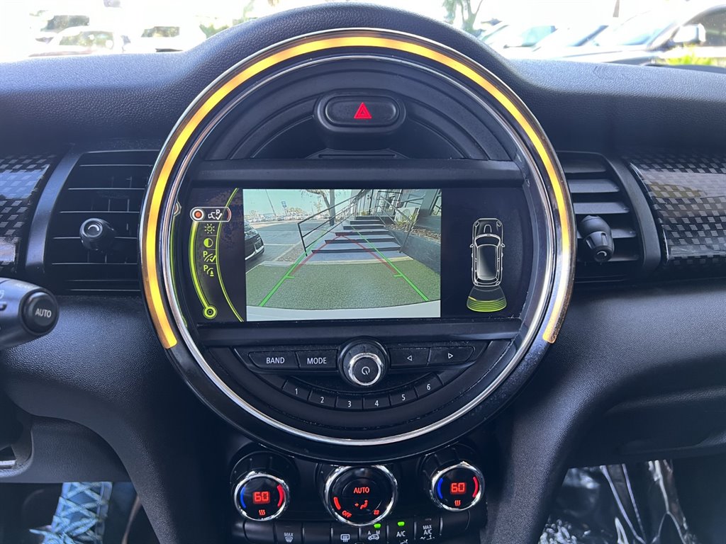 2015 MINI Cooper S photo