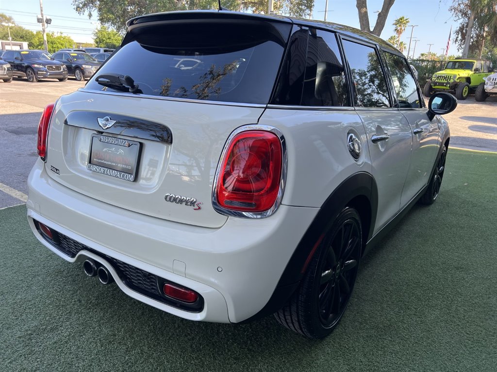 2015 MINI Cooper S photo