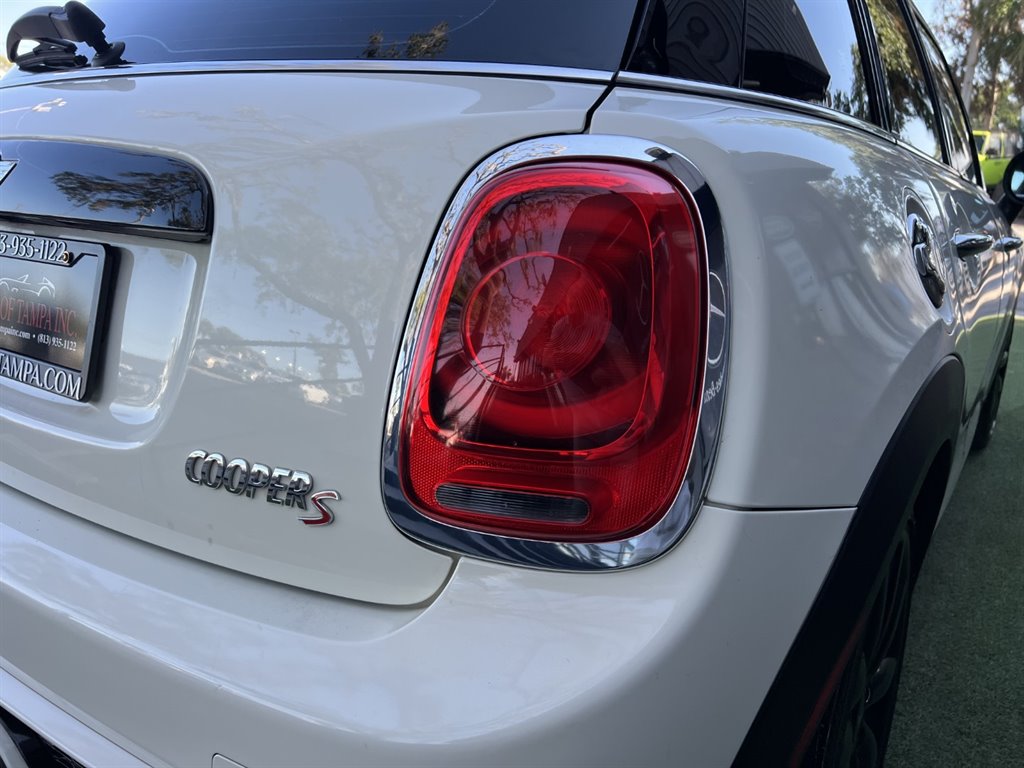 2015 MINI Cooper S photo