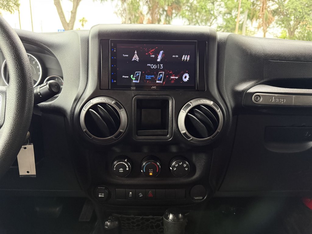 2017 Jeep Wrangler Sport photo