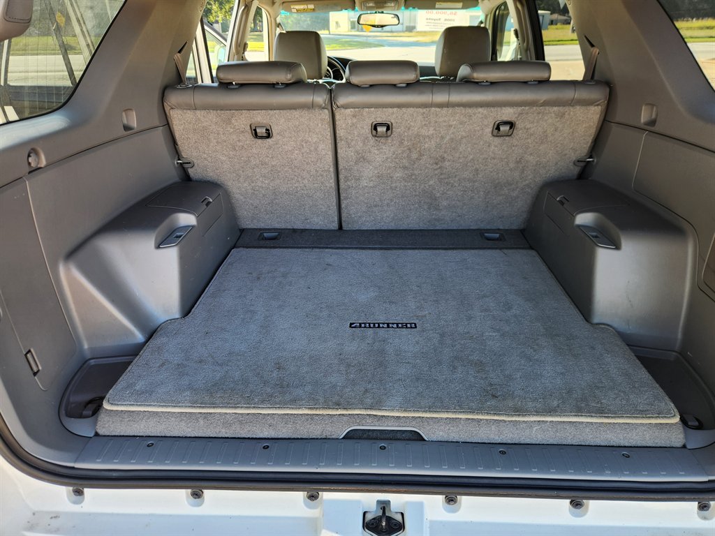 2006 Toyota 4Runner - $8,900