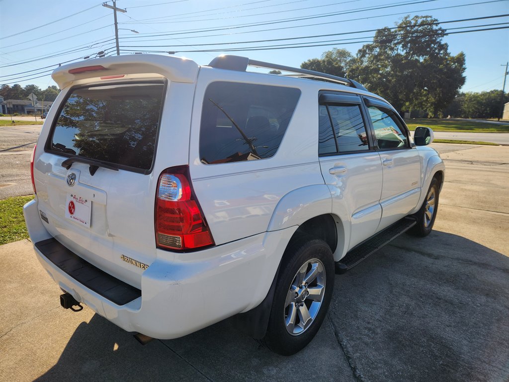 2006 Toyota 4Runner - $8,900