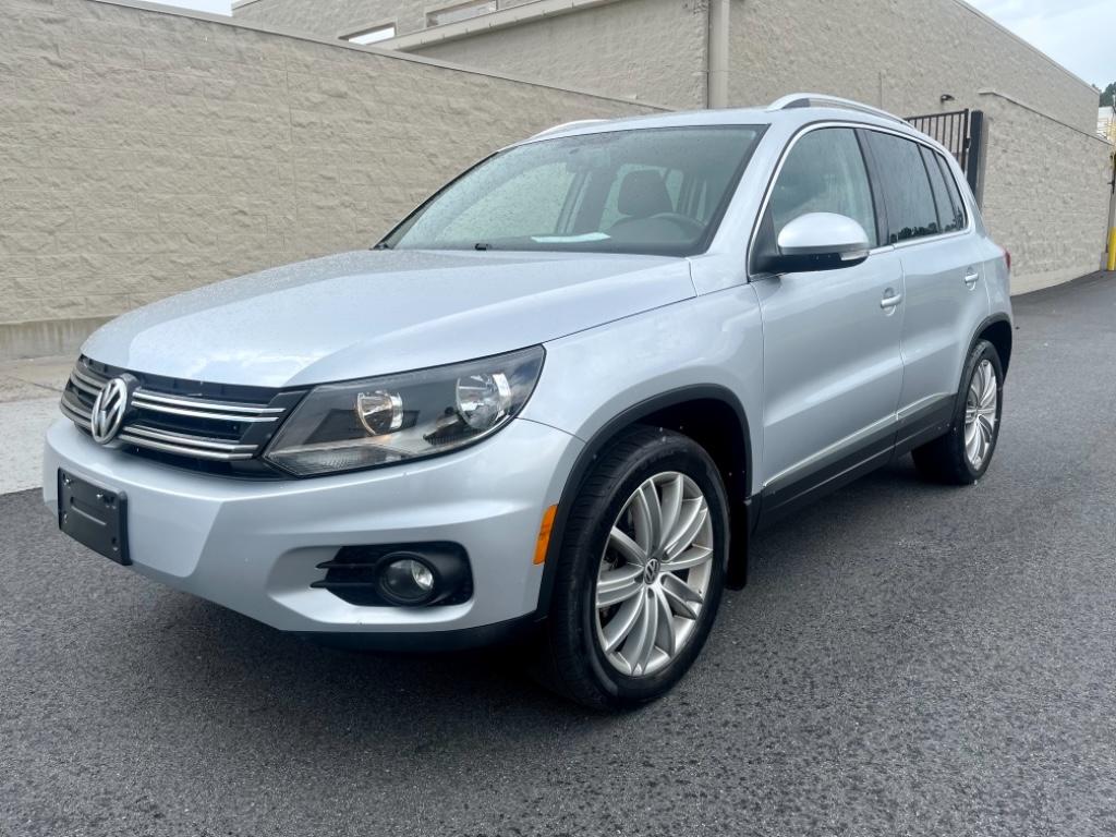 2013 Volkswagen Tiguan S 4Motion photo