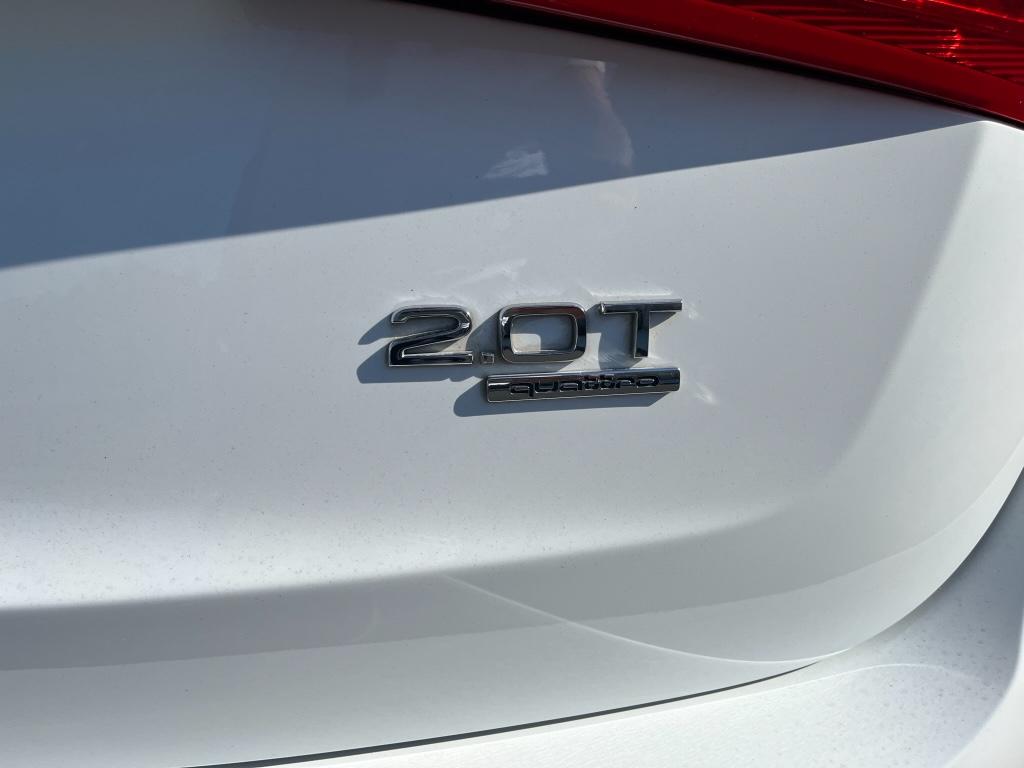2012 AUDI Q5 SUV / Crossover - $10,995