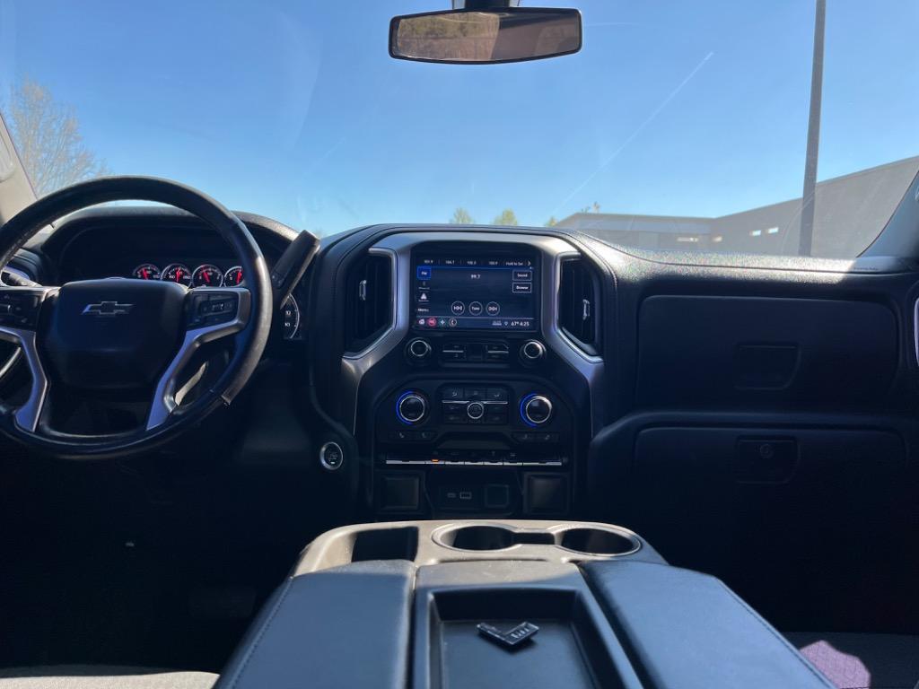 2019 Chevrolet Silverado 1500 RST photo