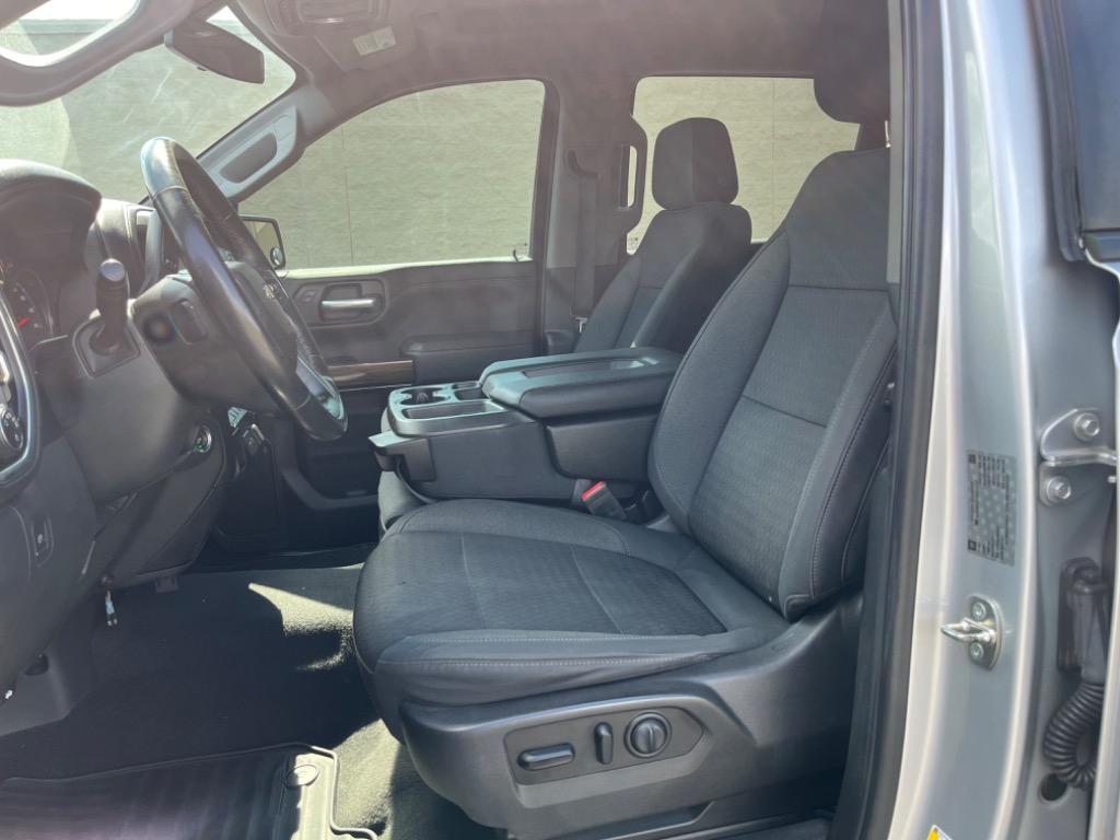 2019 Chevrolet Silverado 1500 LT photo