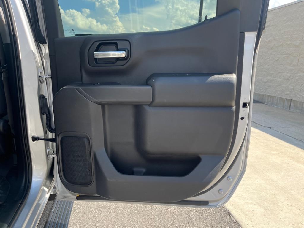2019 Chevrolet Silverado 1500 LT photo