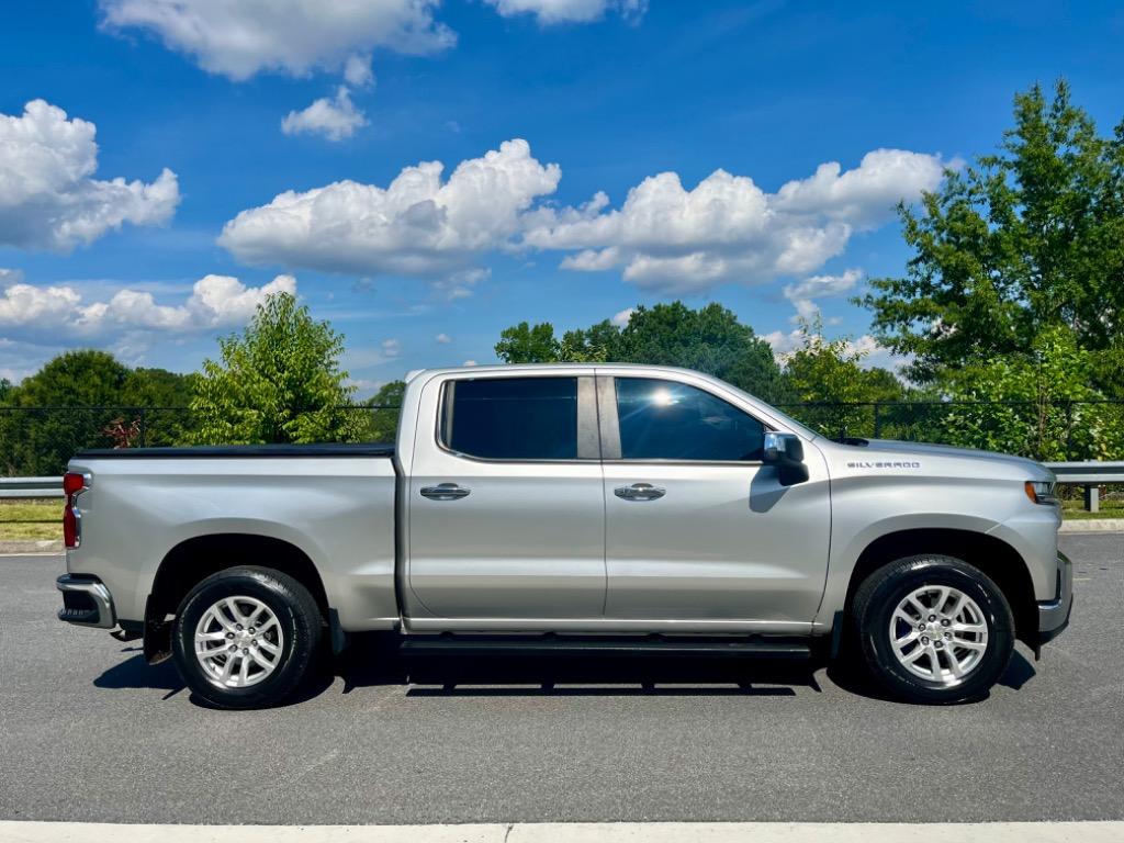 2019 Chevrolet Silverado 1500 LT photo