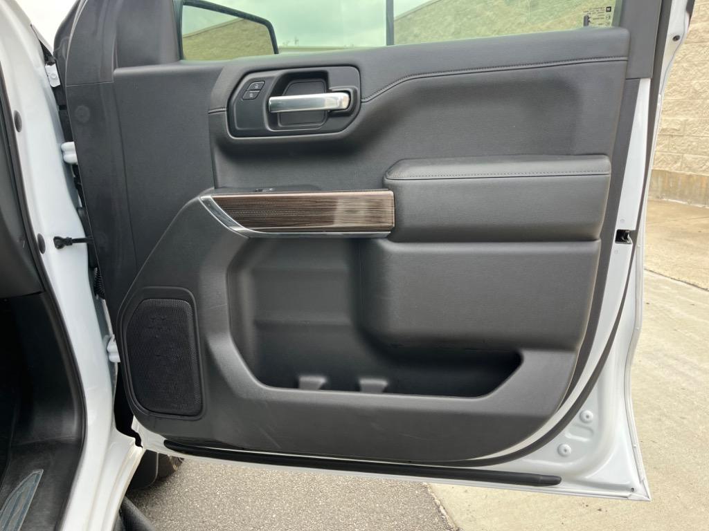 2020 Chevrolet Silverado 1500 LT photo