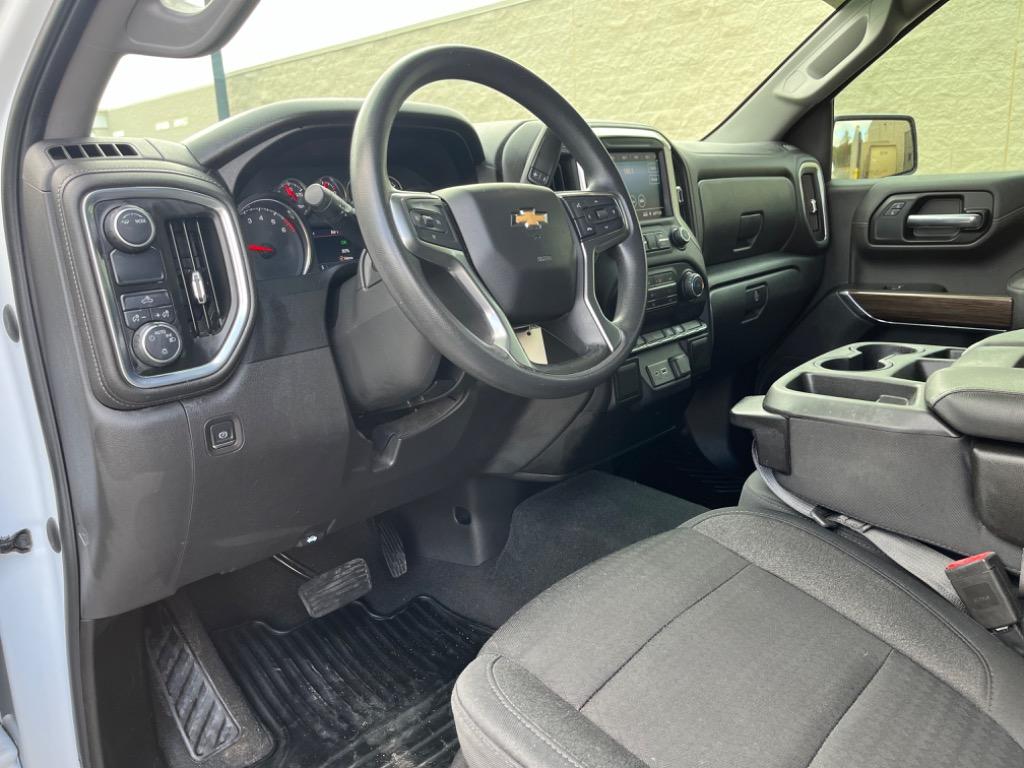 2020 Chevrolet Silverado 1500 LT photo