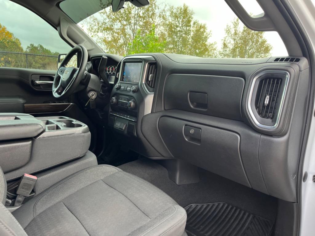 2020 Chevrolet Silverado 1500 LT photo