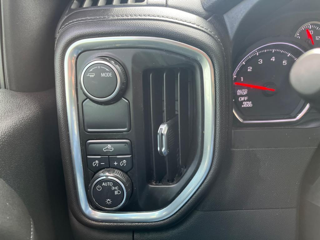 2020 Chevrolet Silverado 1500 LT photo