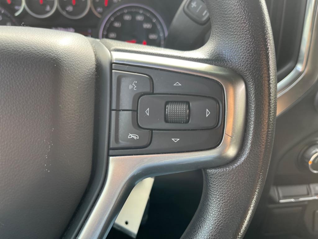 2020 Chevrolet Silverado 1500 LT photo