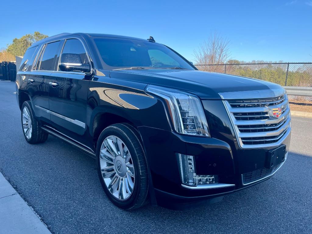 2016 Cadillac Escalade Platinum photo