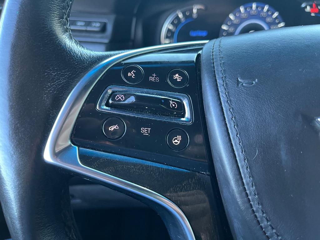 2016 Cadillac Escalade Platinum photo