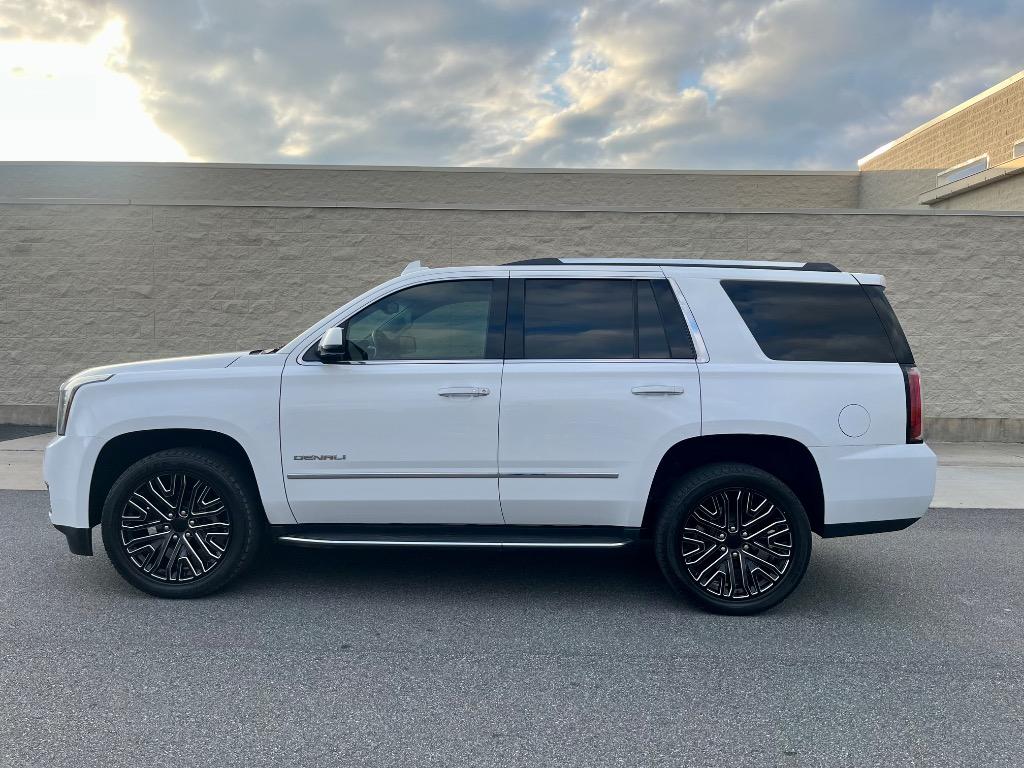 2018 GMC Yukon Denali photo