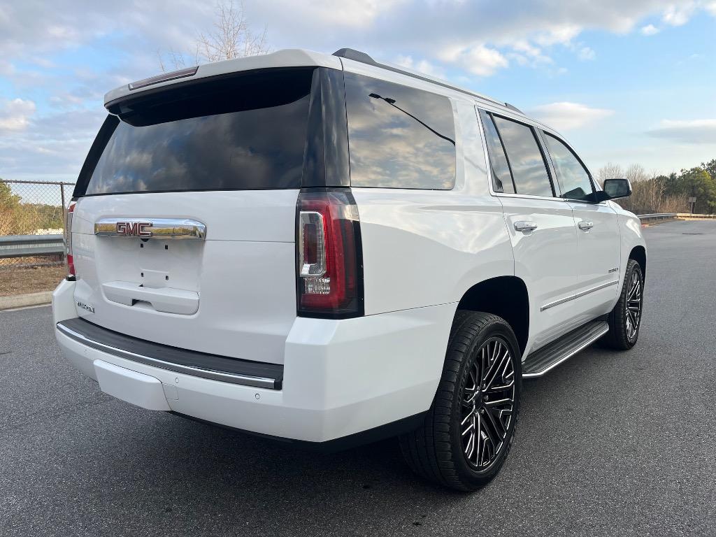 2018 GMC Yukon Denali photo