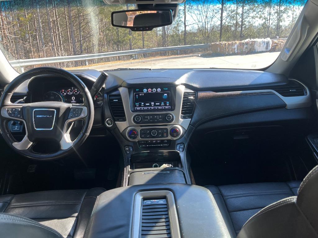 2018 GMC Yukon Denali photo