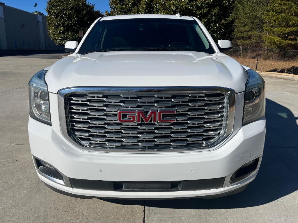 2018 GMC Yukon Denali photo