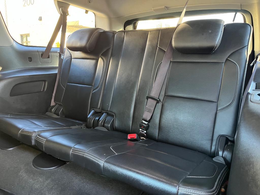 2016 GMC Yukon XL 1500 Denali photo