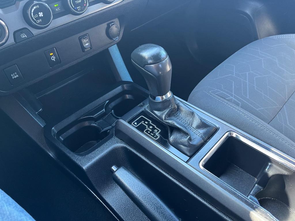 2017 Toyota Tacoma TRD Sport photo