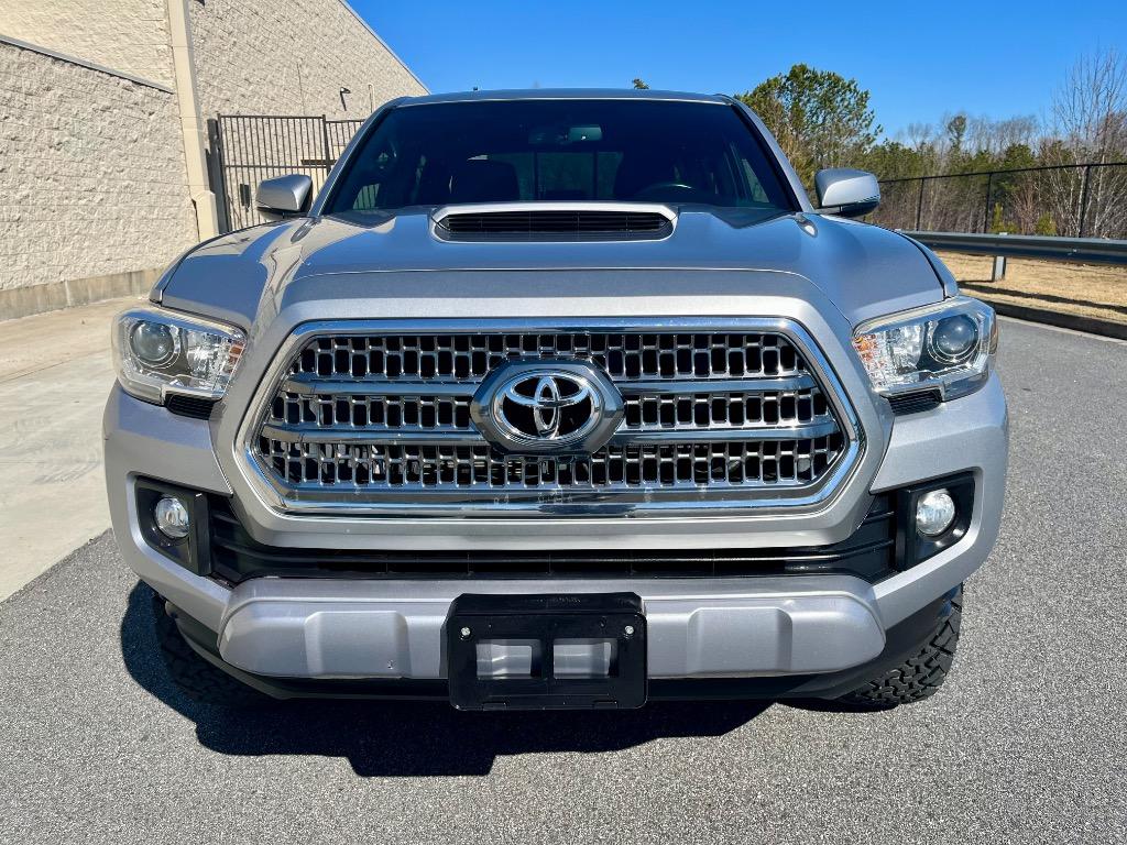 2017 Toyota Tacoma TRD Sport photo