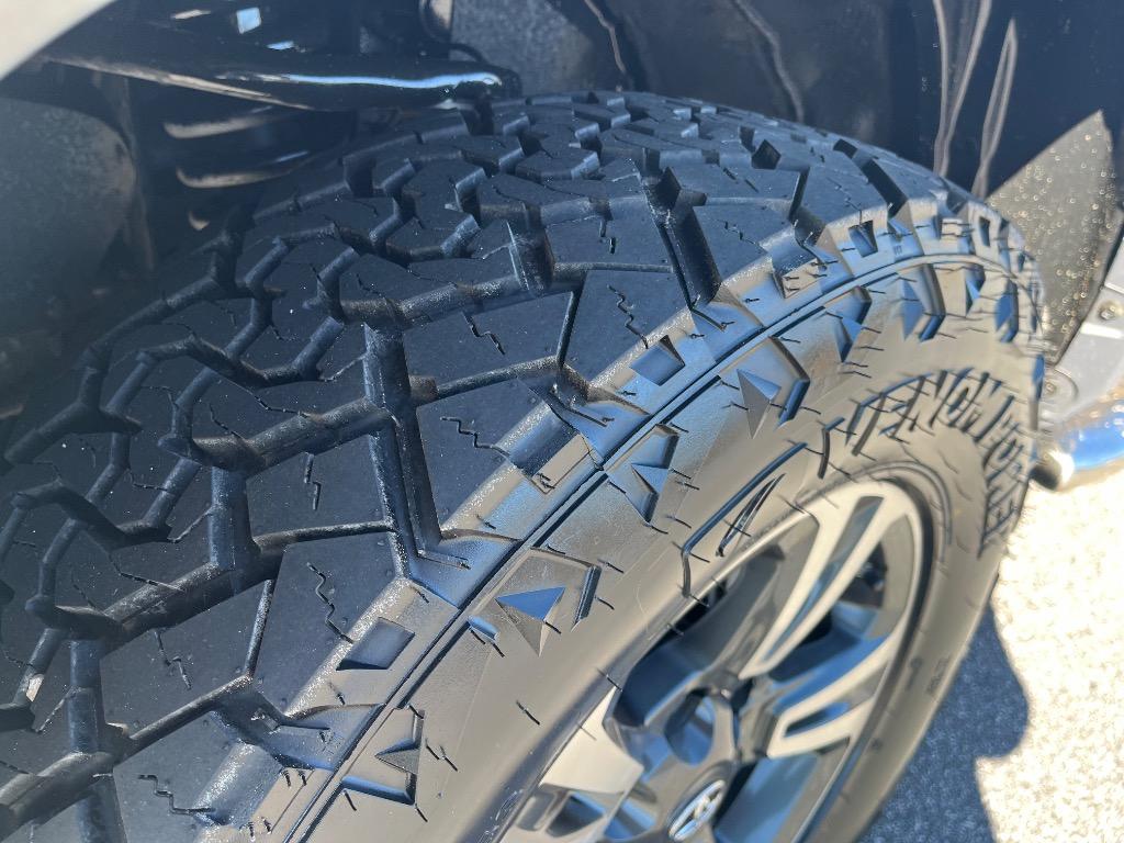 2017 Toyota Tacoma TRD Sport photo