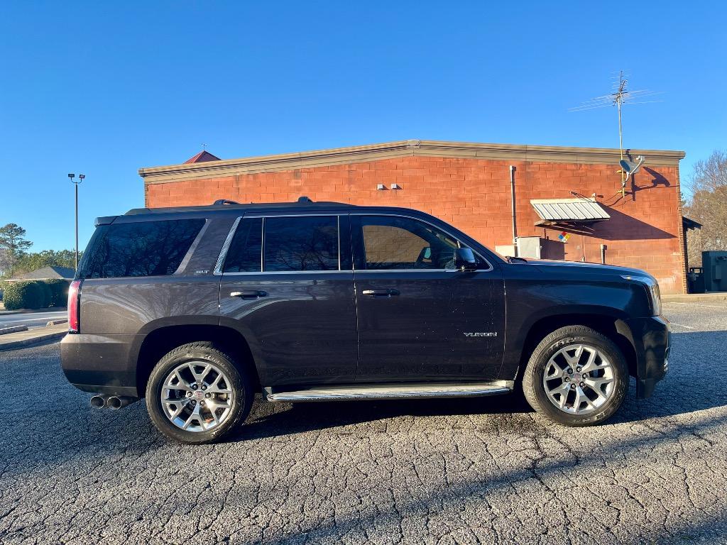 2015 GMC Yukon SLT photo