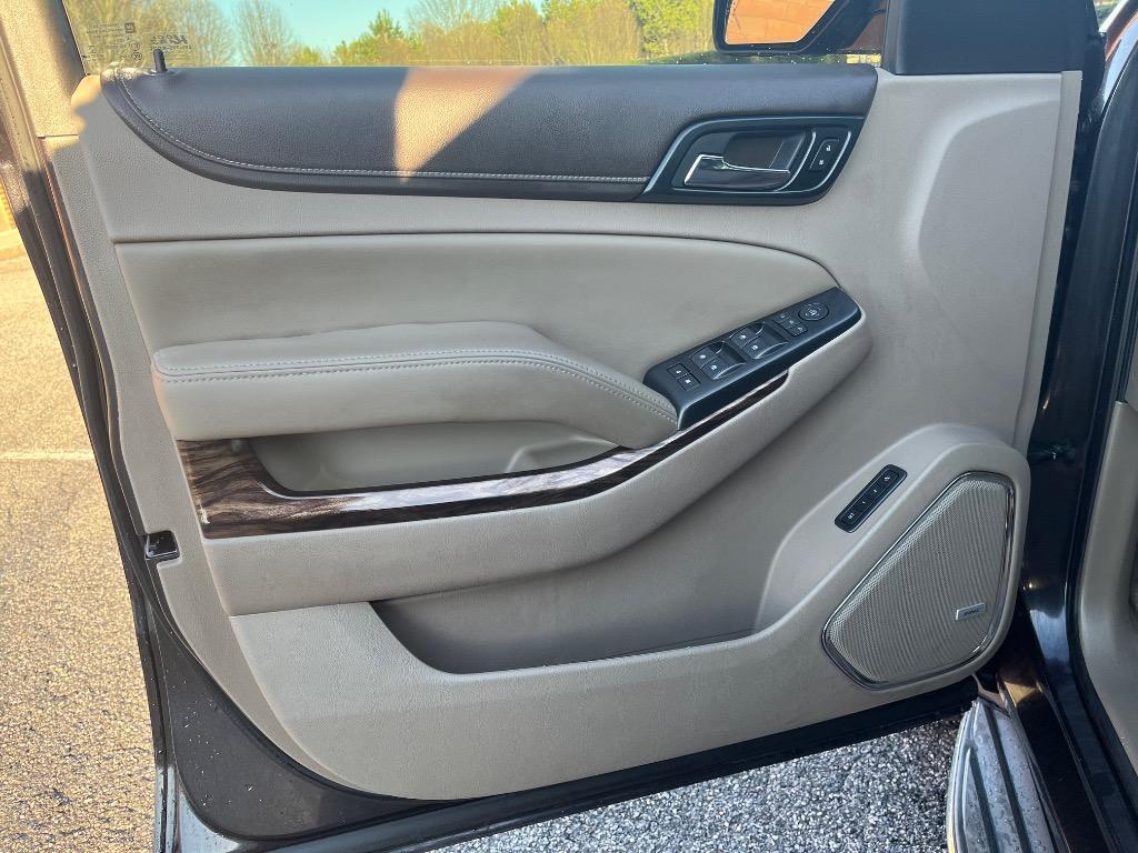 2015 GMC Yukon SLT photo