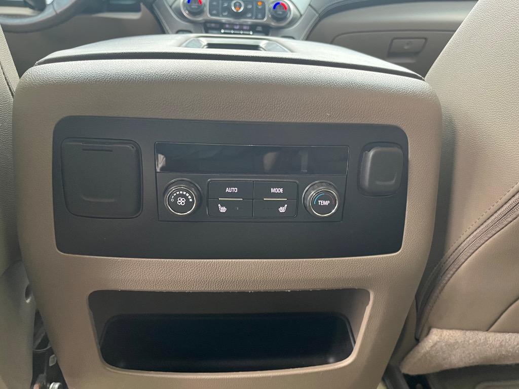2017 Chevrolet Tahoe LT photo