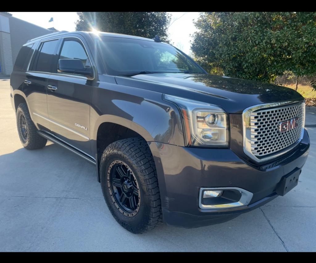 2017 GMC Yukon Denali photo