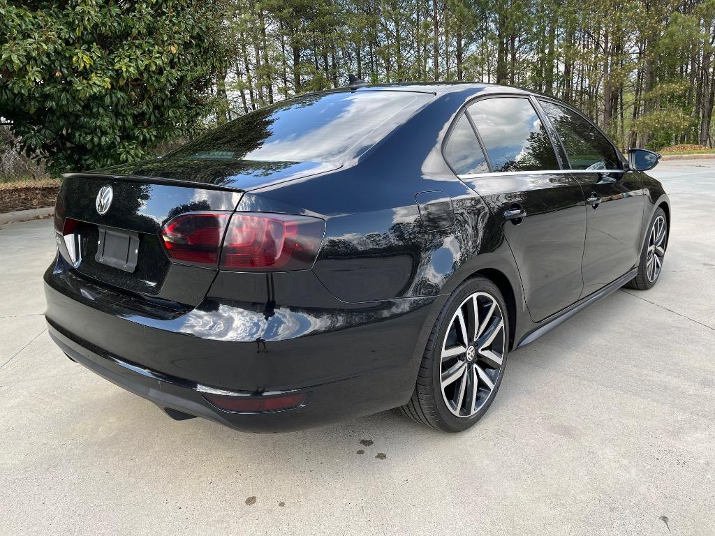 2012 Volkswagen Jetta GLI photo