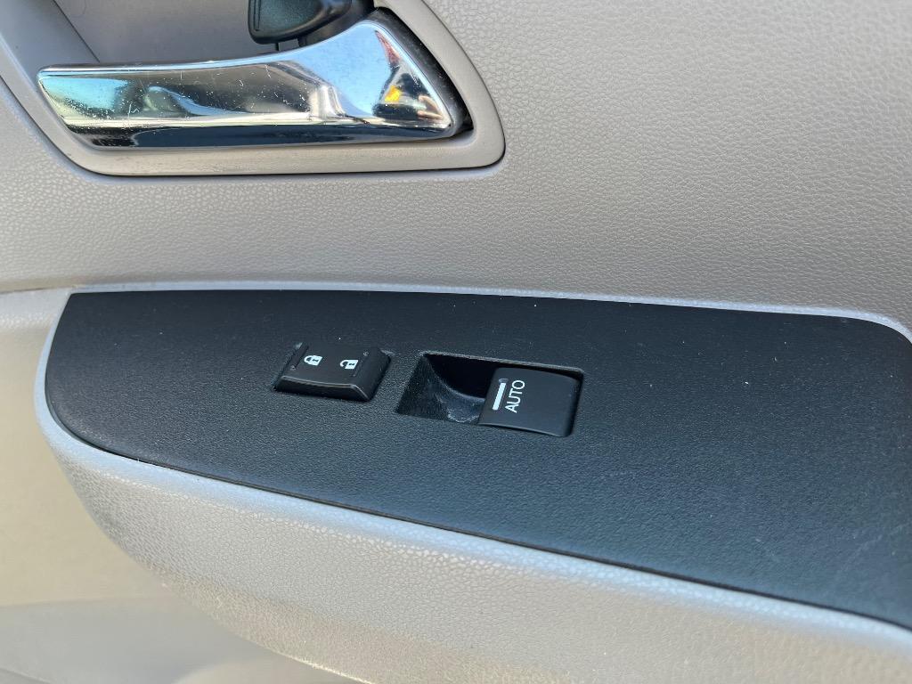 2015 Honda Odyssey Touring photo