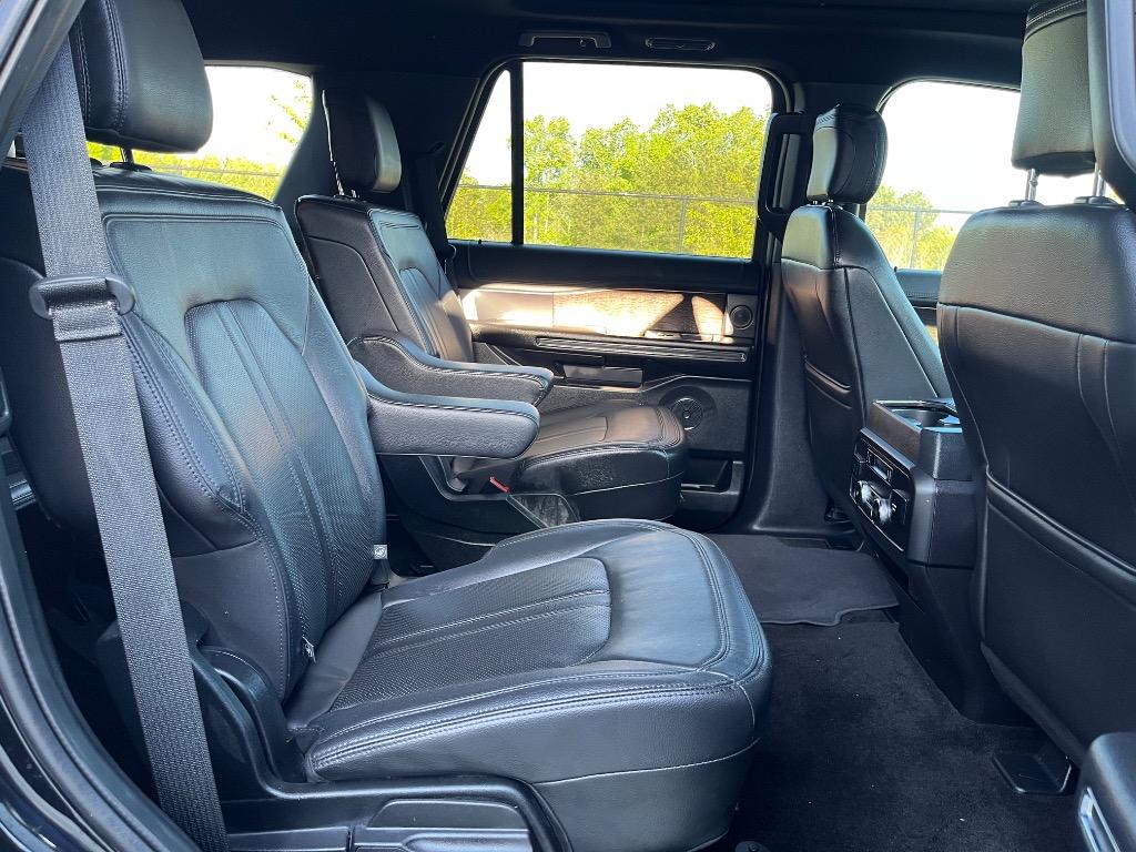 2018 Ford Expedition Limited photo